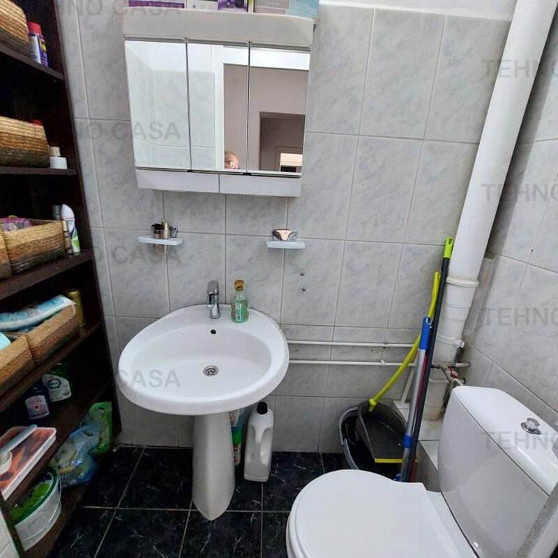 Dristor metrou 7 minute mers, Lidl, Rm. Valcea, centrala, bucatarie mob.